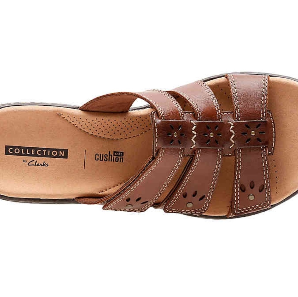 CLARKS 'Leisa' Sandles